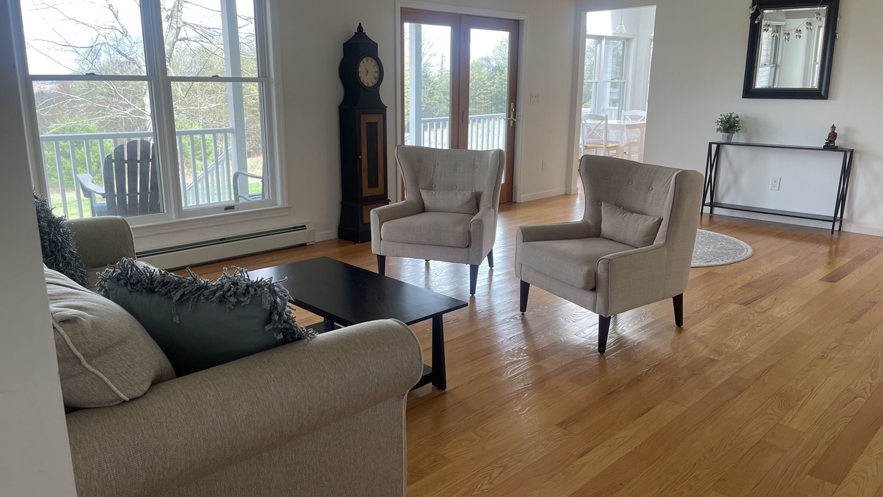 Photo of Livingroom in Mountain Dale