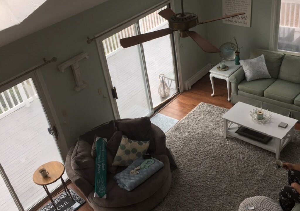 Photo of Livingroom in East Falmouth