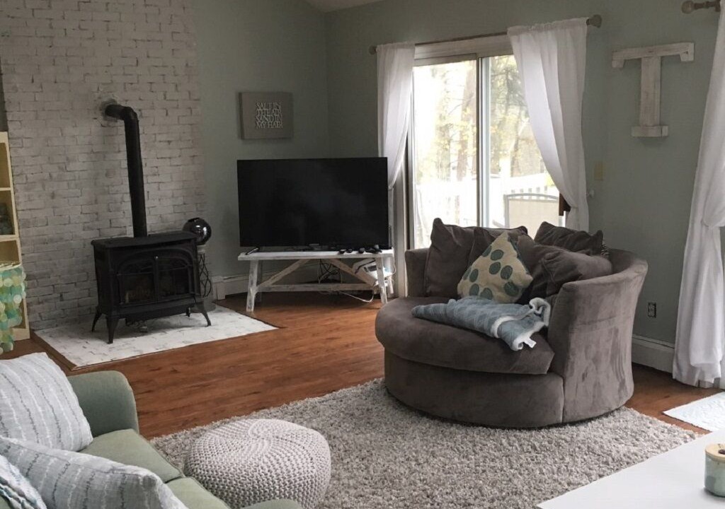 Photo of Livingroom in East Falmouth