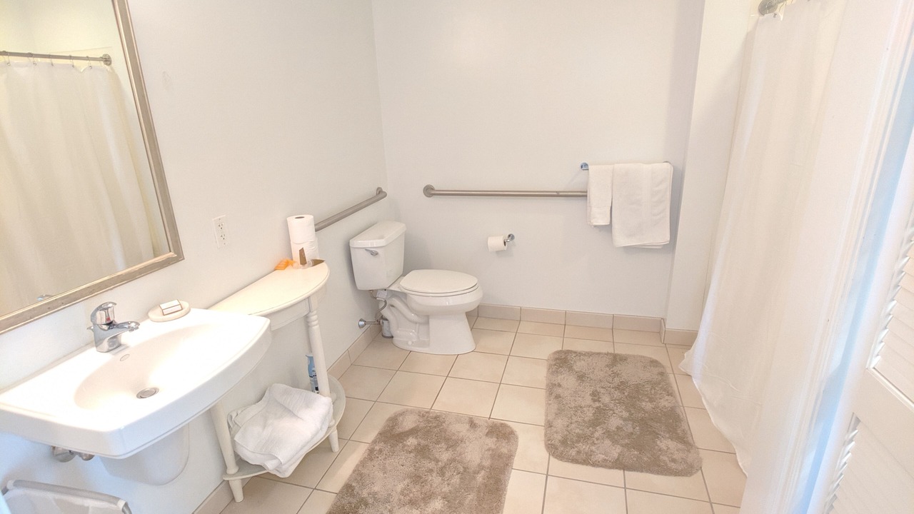 Photo of Bathroom in West End