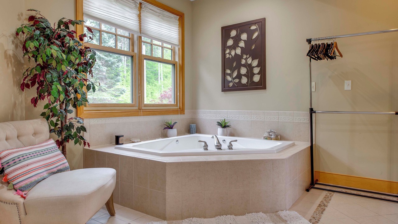 Photo of Bathroom in Alton Bay