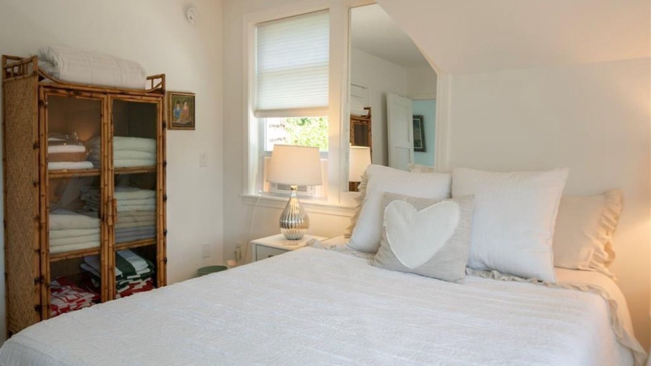 Photo of Bedroom in Easton's Point