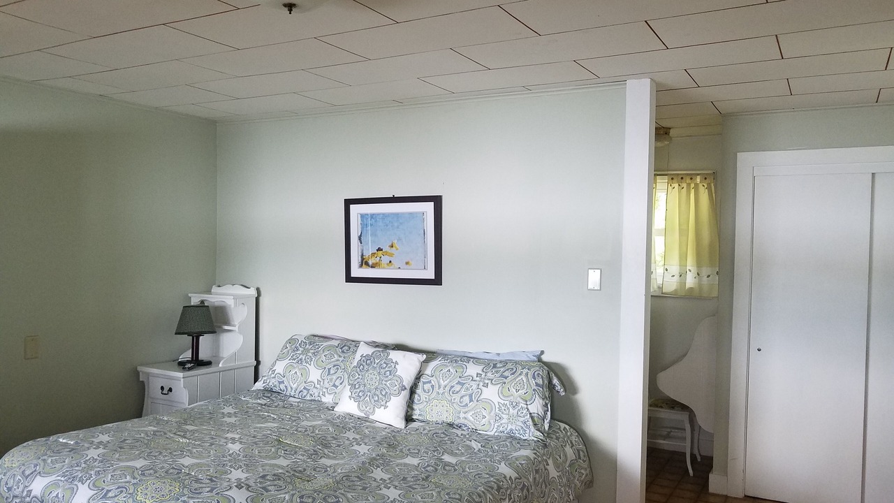 Photo of Bedroom in Alton Bay