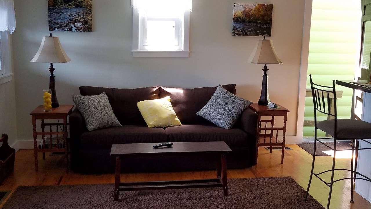 Photo of Livingroom in Alton Bay