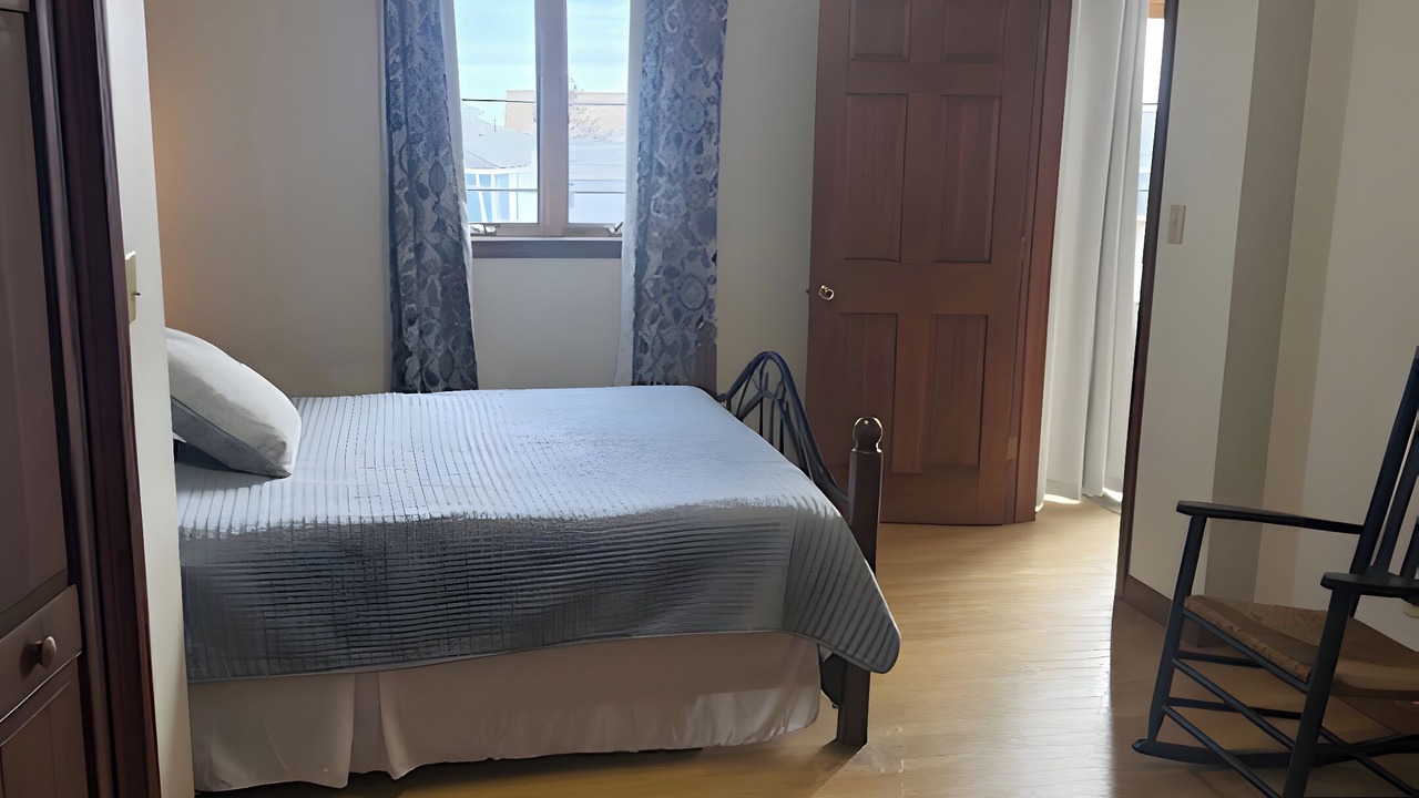 Photo of Bedroom in Seabrook