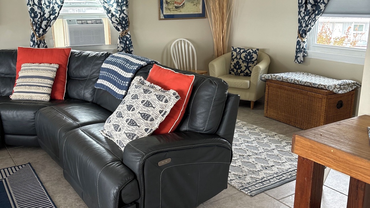 Photo of Livingroom in Misquamicut