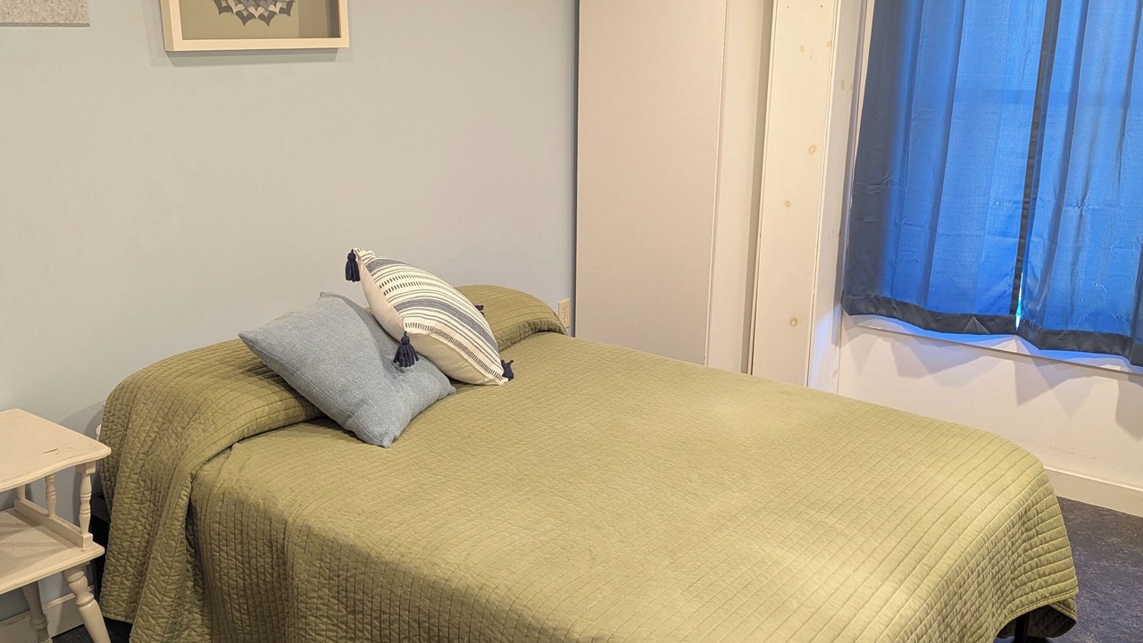 Photo of Bedroom in Boothbay