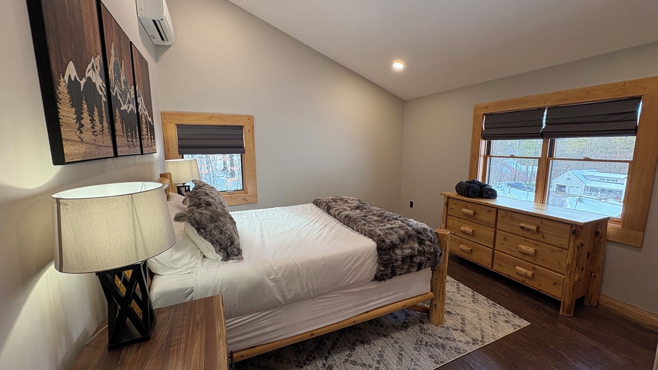Photo of Bedroom in Center Conway