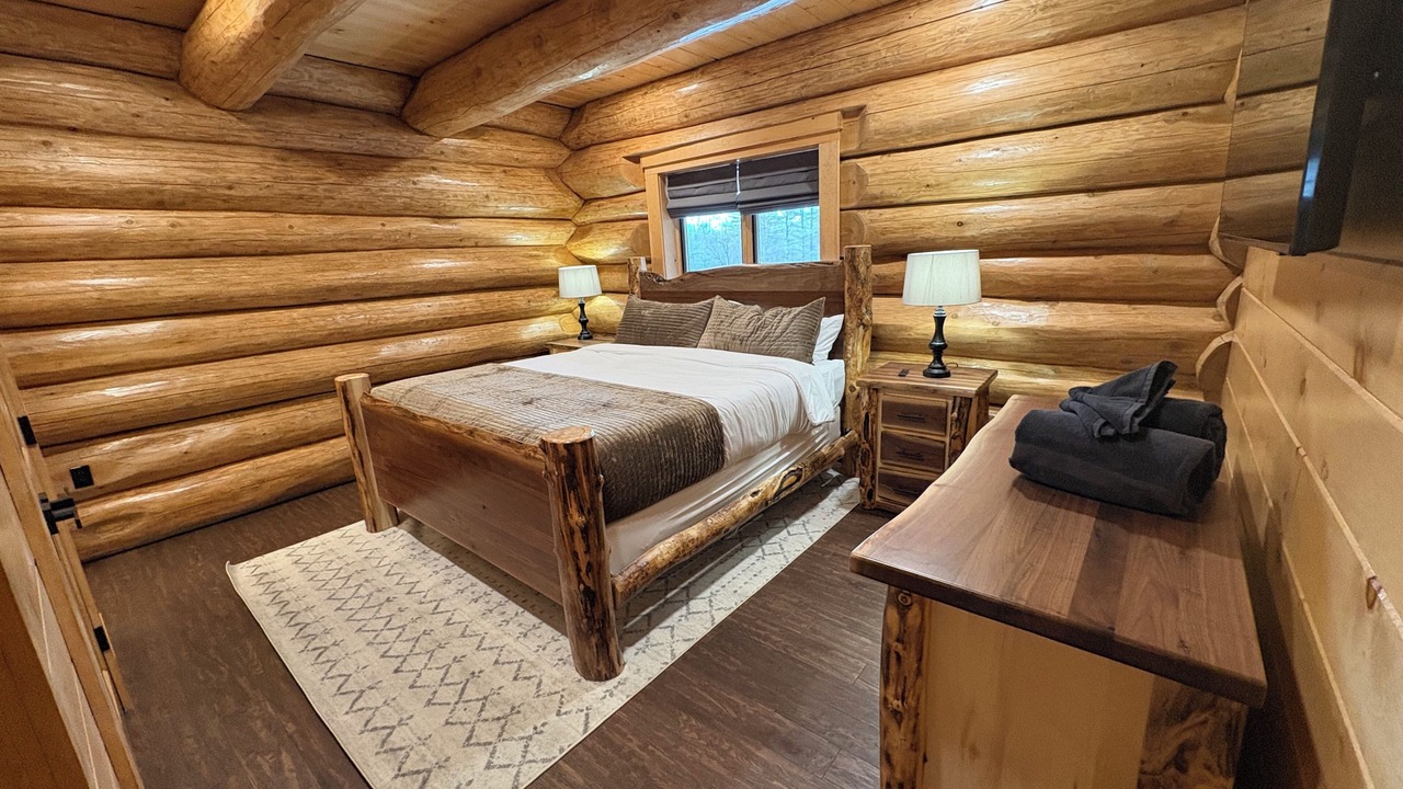 Photo of Bedroom in Center Conway