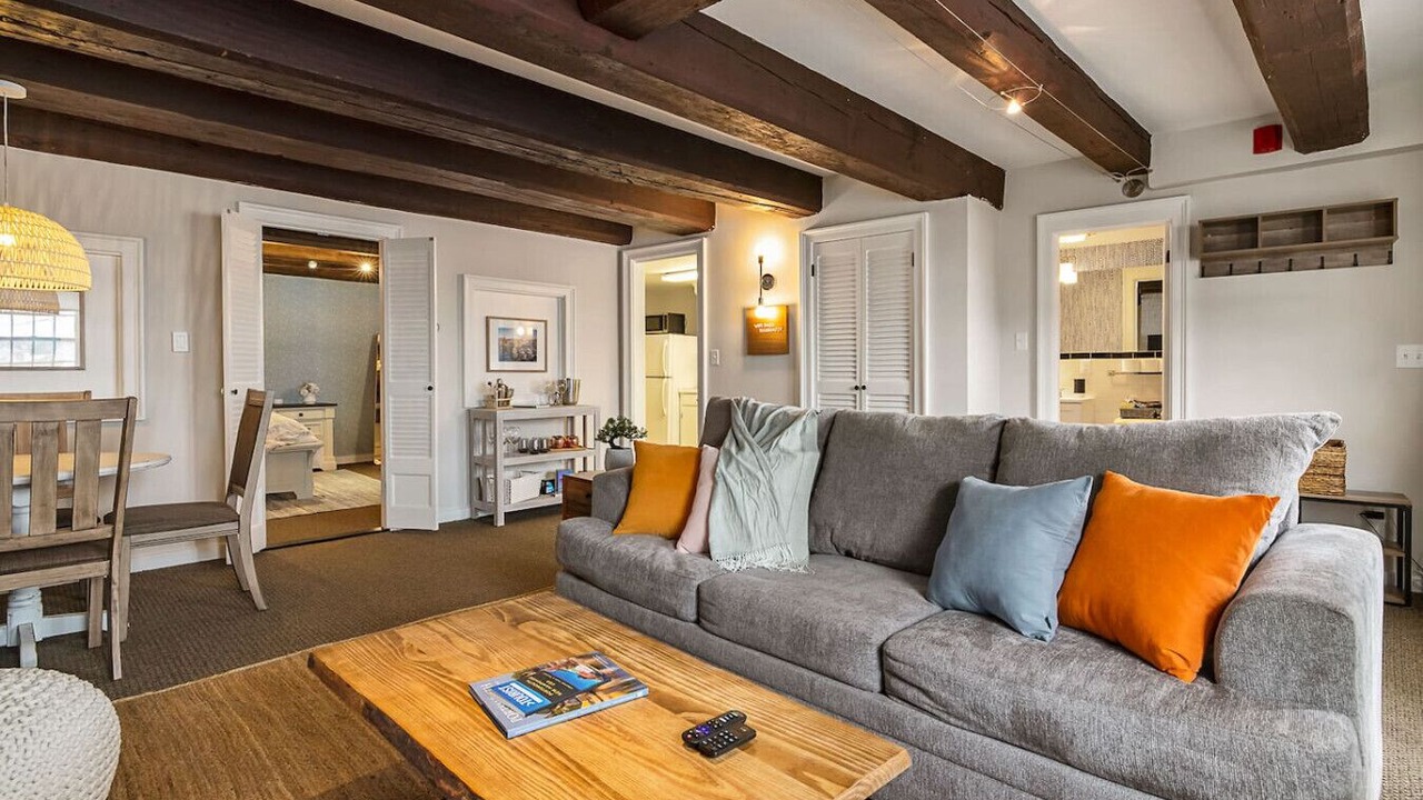 Photo of Livingroom in Portsmouth