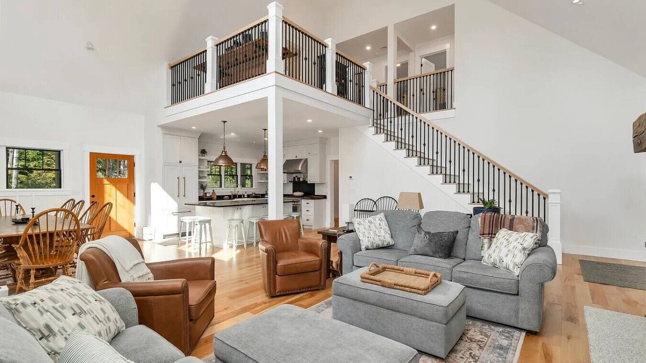 Photo of Livingroom in Bartlett