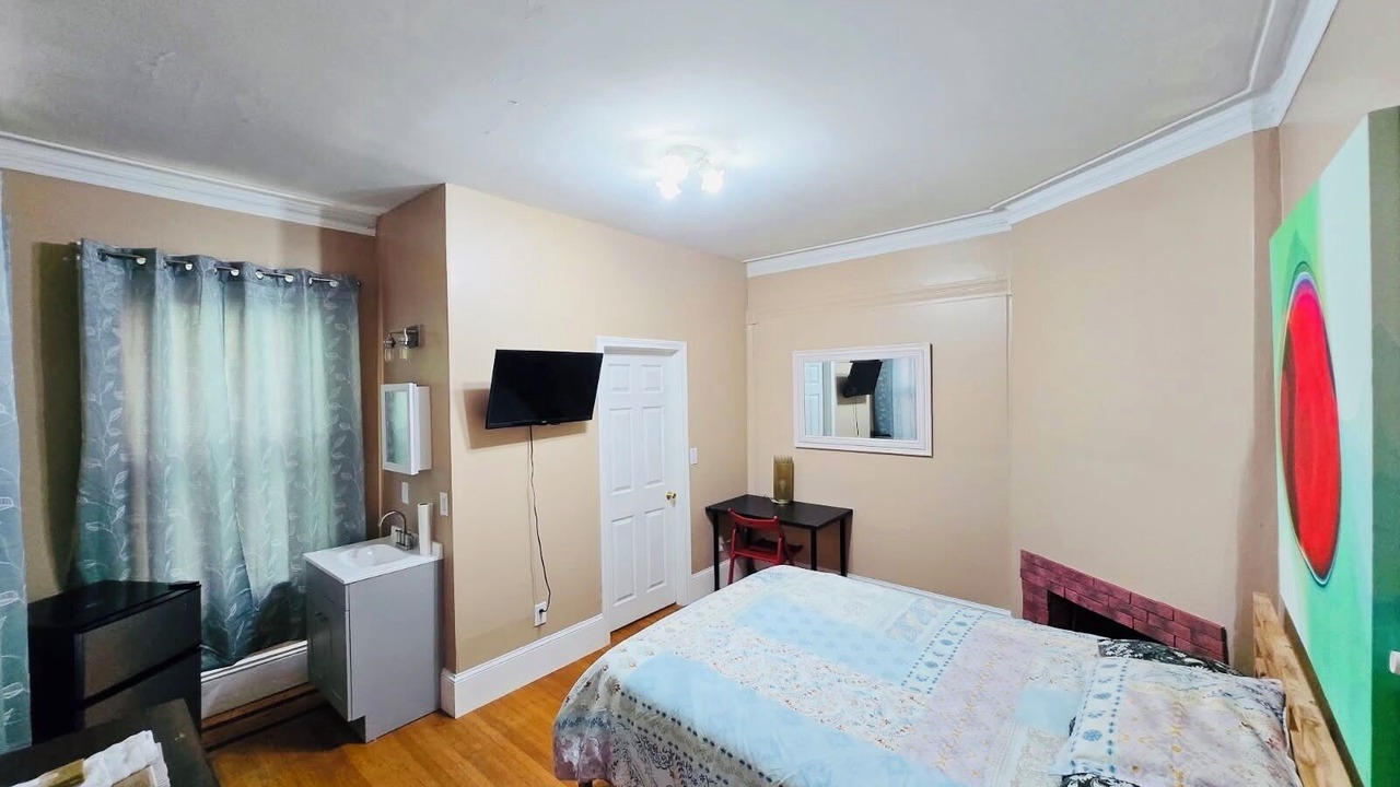 Photo of Bedroom in Federal Hill