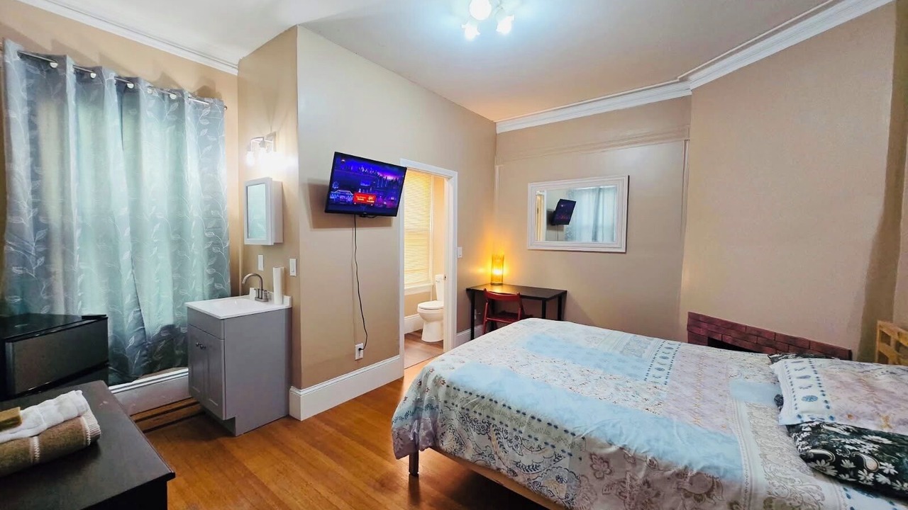Photo of Bedroom in Federal Hill