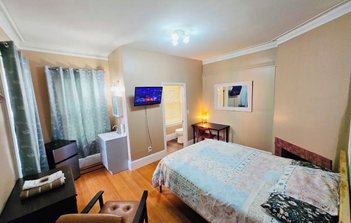 Photo of Bedroom in Federal Hill