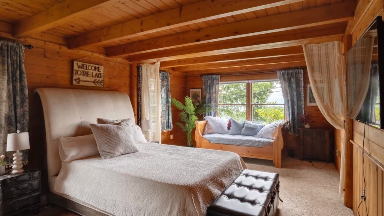 Photo of Bedroom in Gilford
