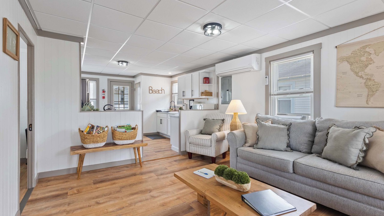 Photo of Livingroom in Hampton