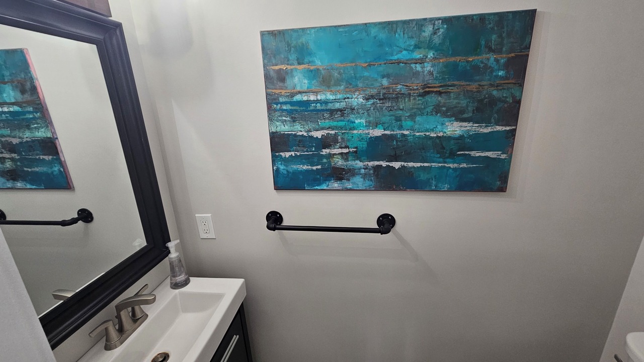 Photo of Bathroom in Amherstview