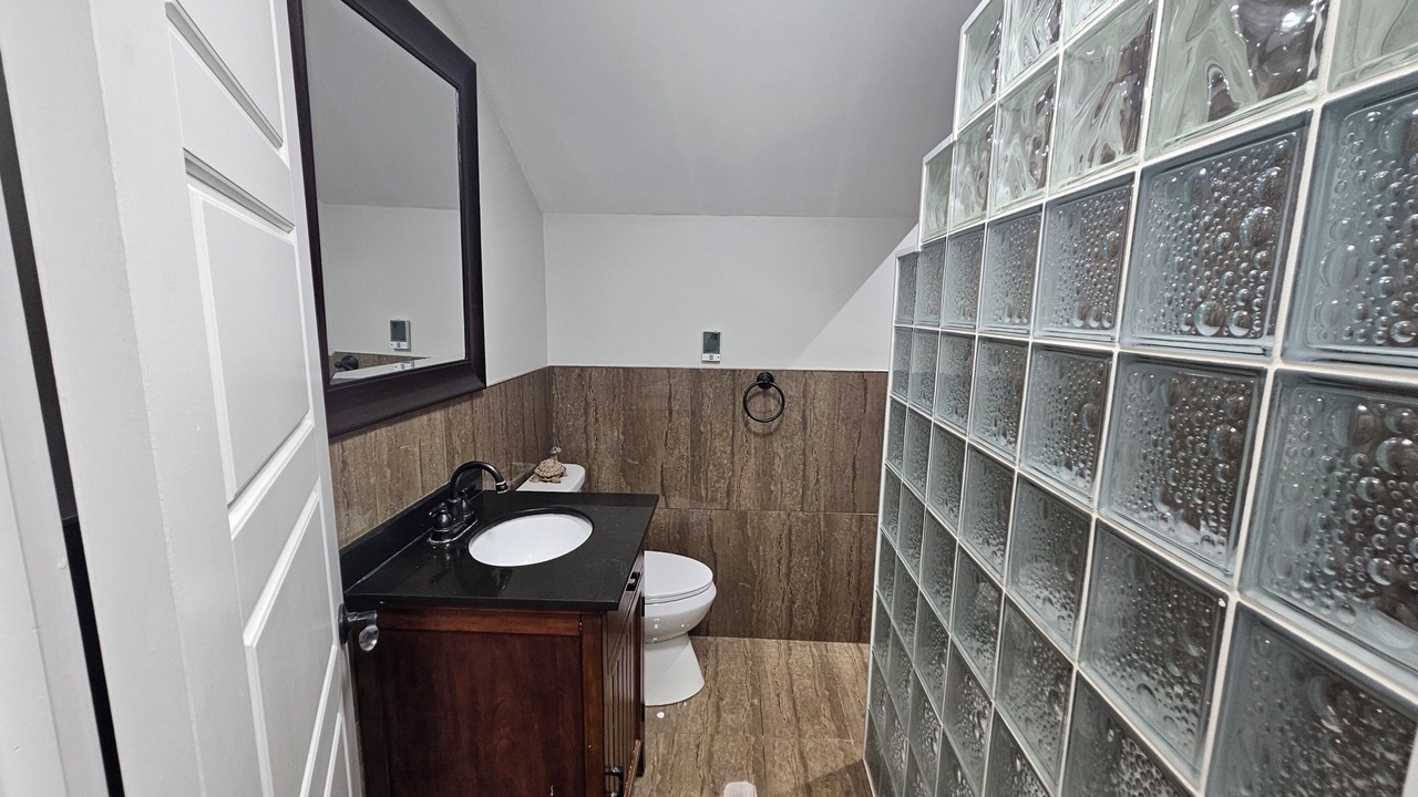 Photo of Bathroom in Amherstview