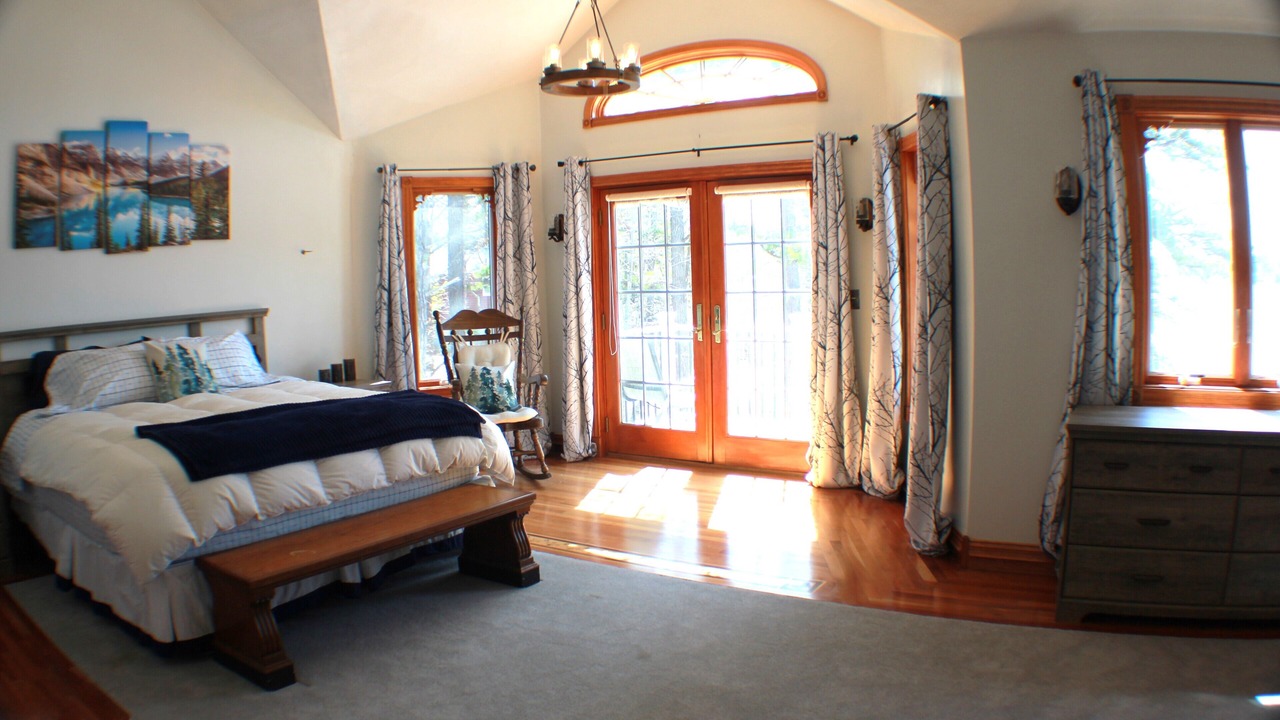 Photo of Bedroom in Freedom