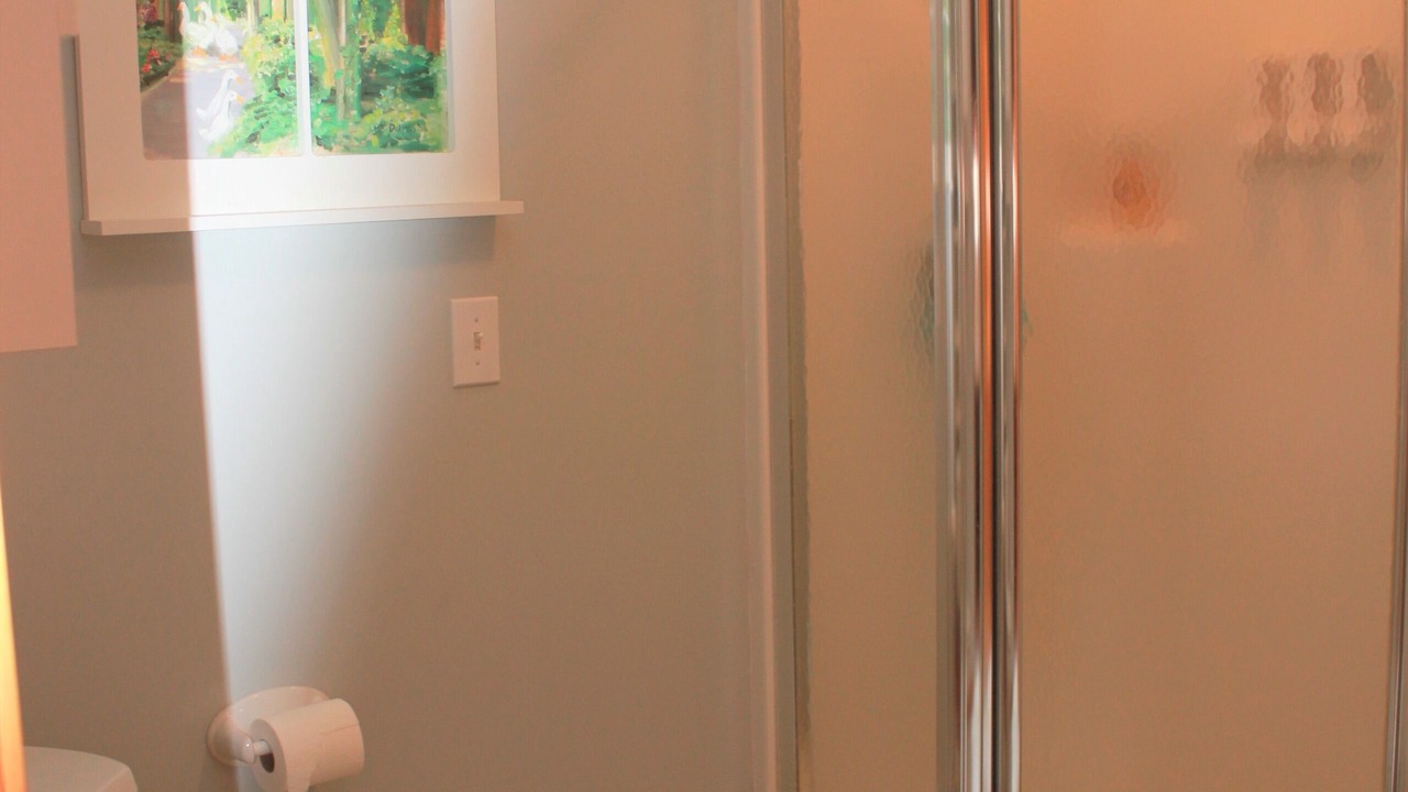 Photo of Bathroom in Freedom