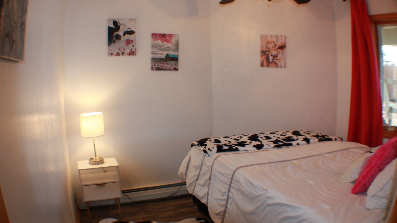 Photo of Bedroom in Freedom