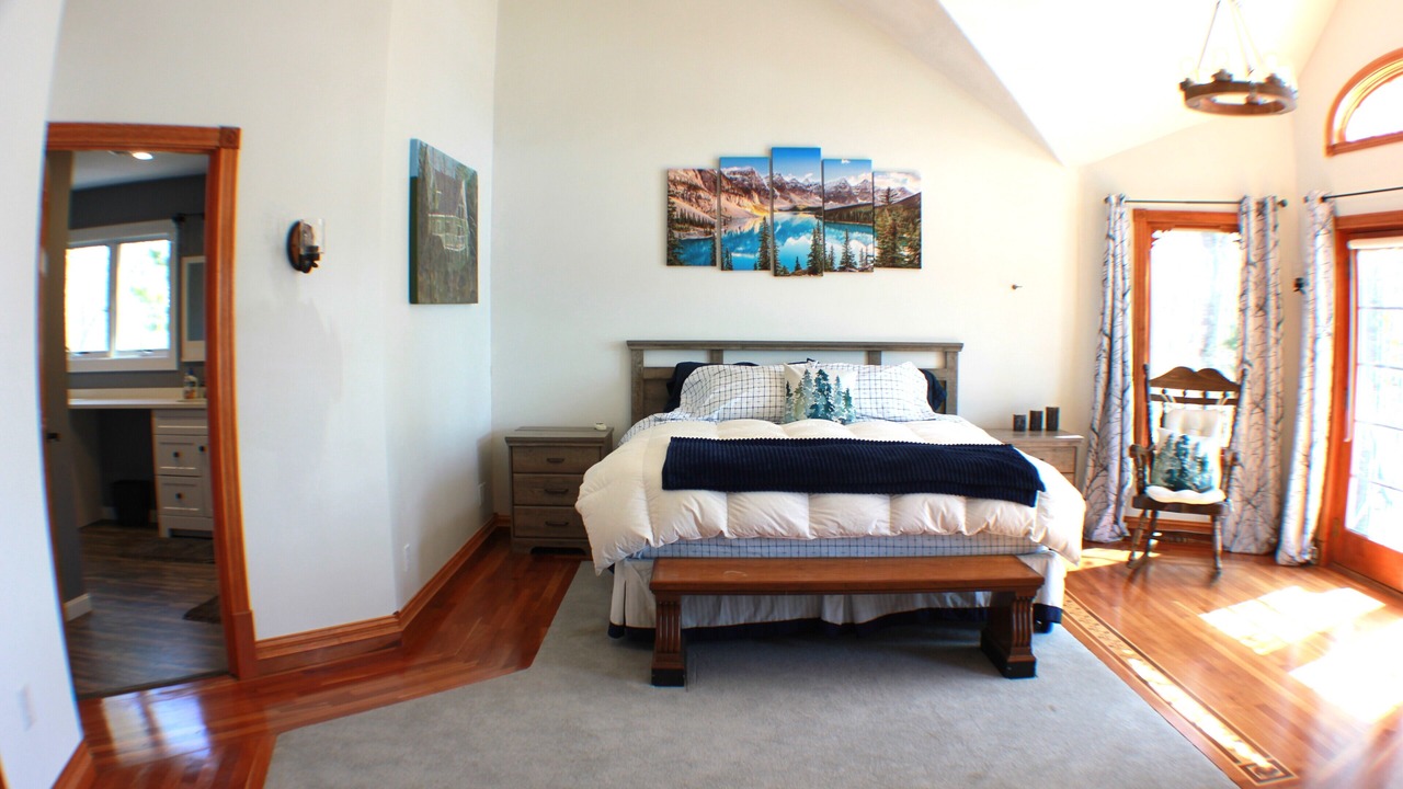 Photo of Bedroom in Freedom