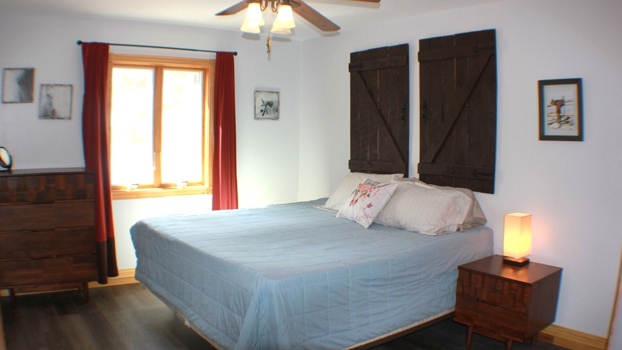 Photo of Bedroom in Freedom