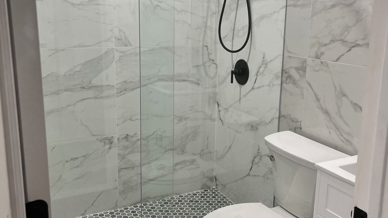 Photo of Bathroom in Long Branch