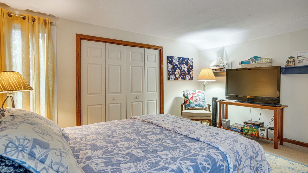 Photo of Bedroom in Katama