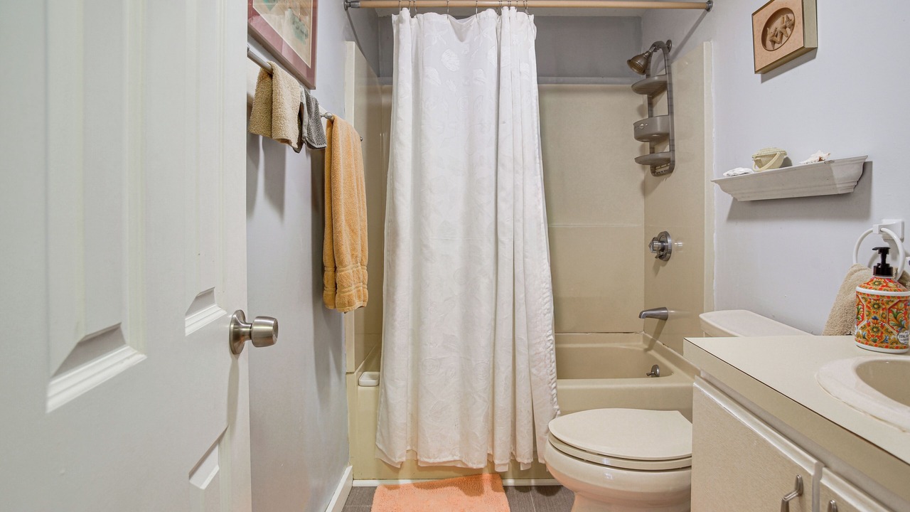 Photo of Bathroom in Katama