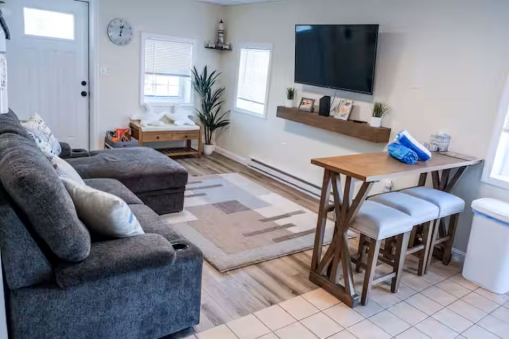 Photo of Livingroom in Salisbury Beach