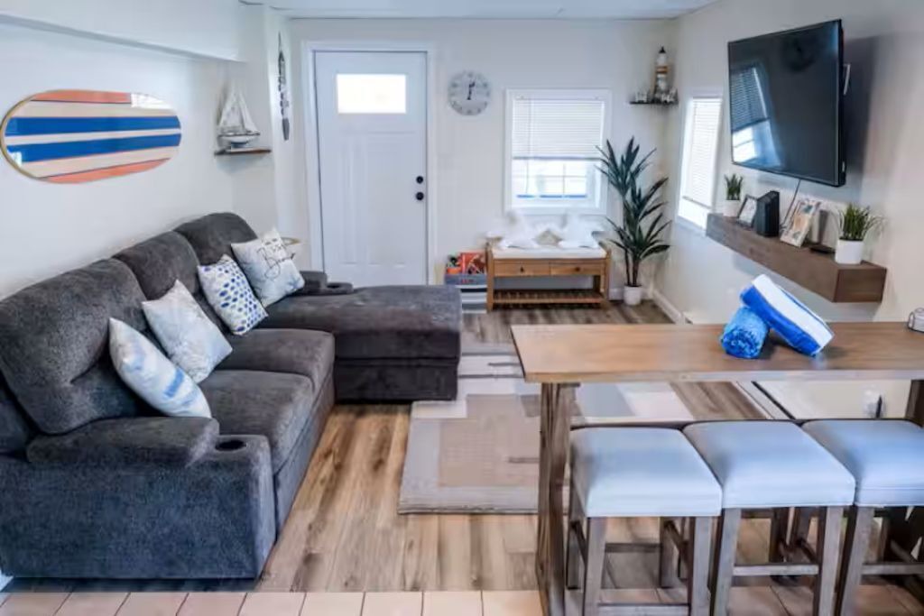 Photo of Livingroom in Salisbury Beach
