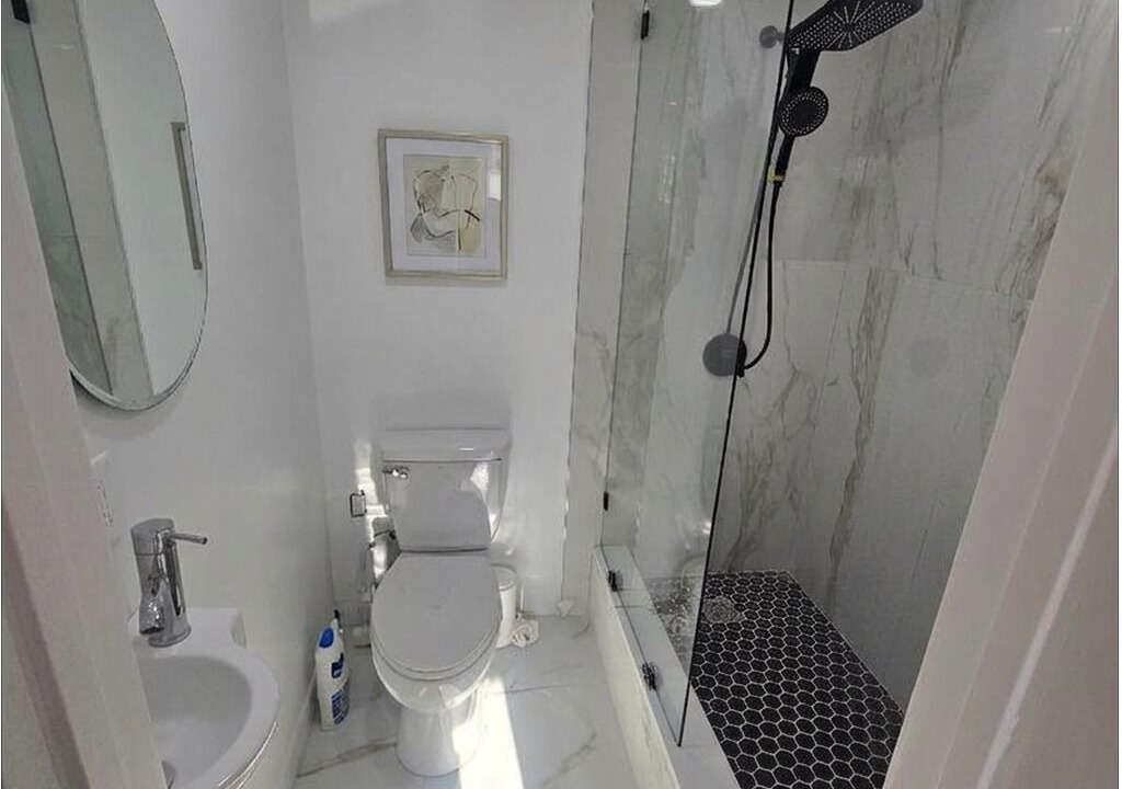 Photo of Bathroom in East New York