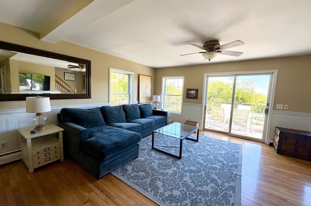 Photo of Livingroom in Block Island