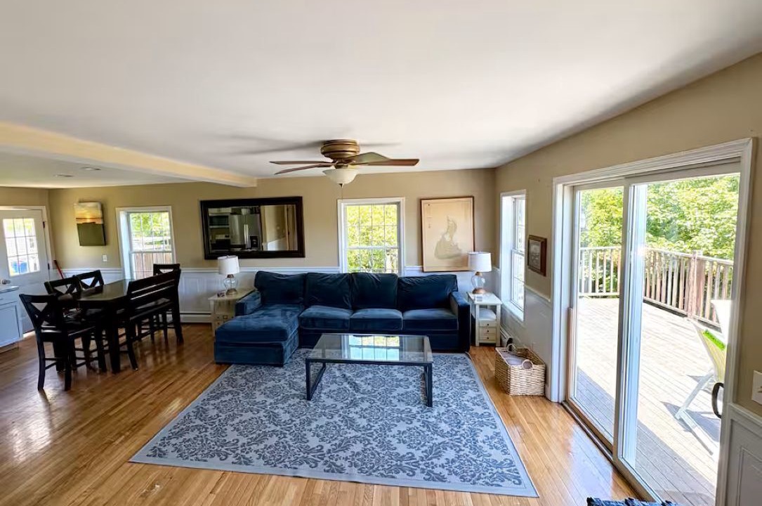 Photo of Livingroom in Block Island