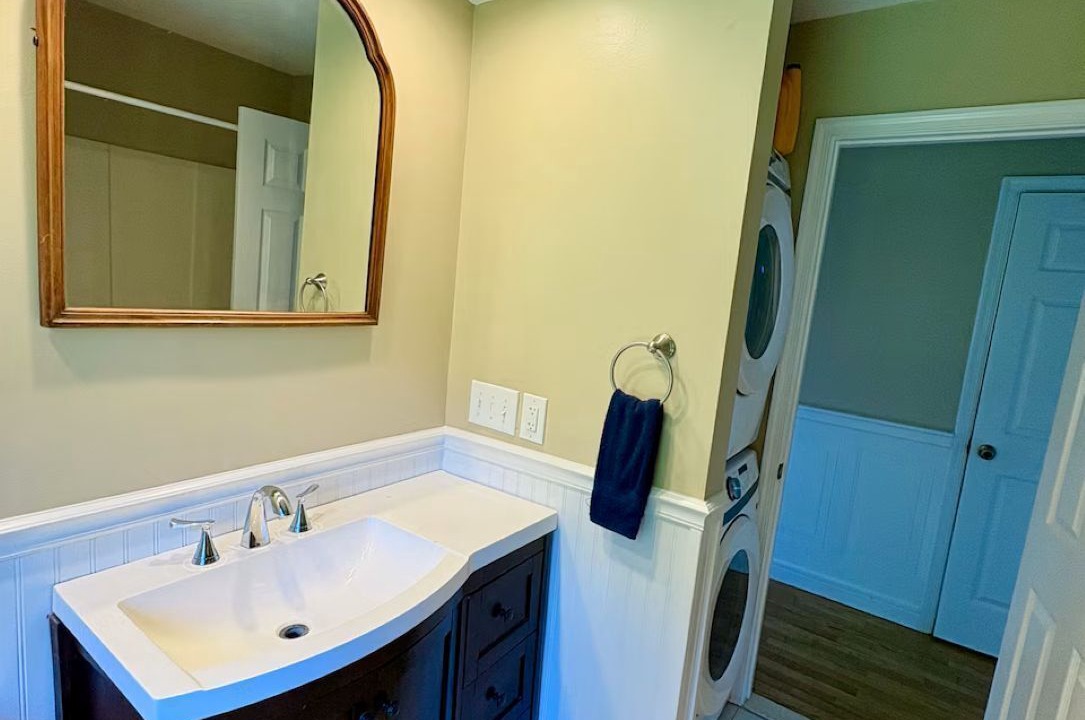 Photo of Bathroom in Block Island