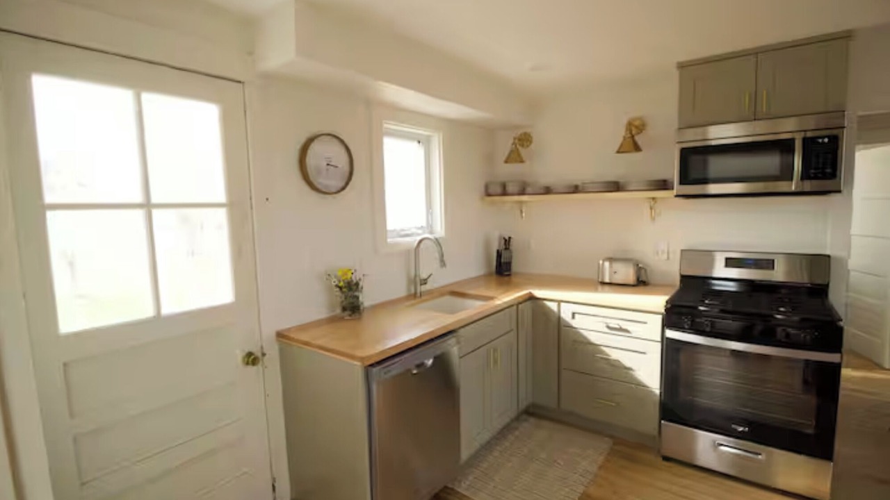 Photo of Kitchen in Block Island