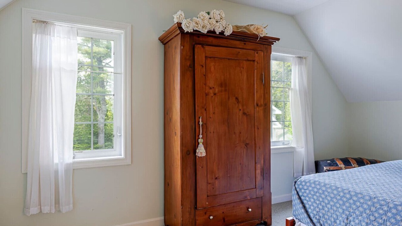Photo of Bedroom in Town Hill