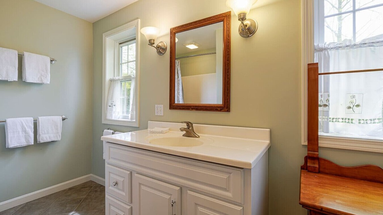 Photo of Bathroom in Town Hill