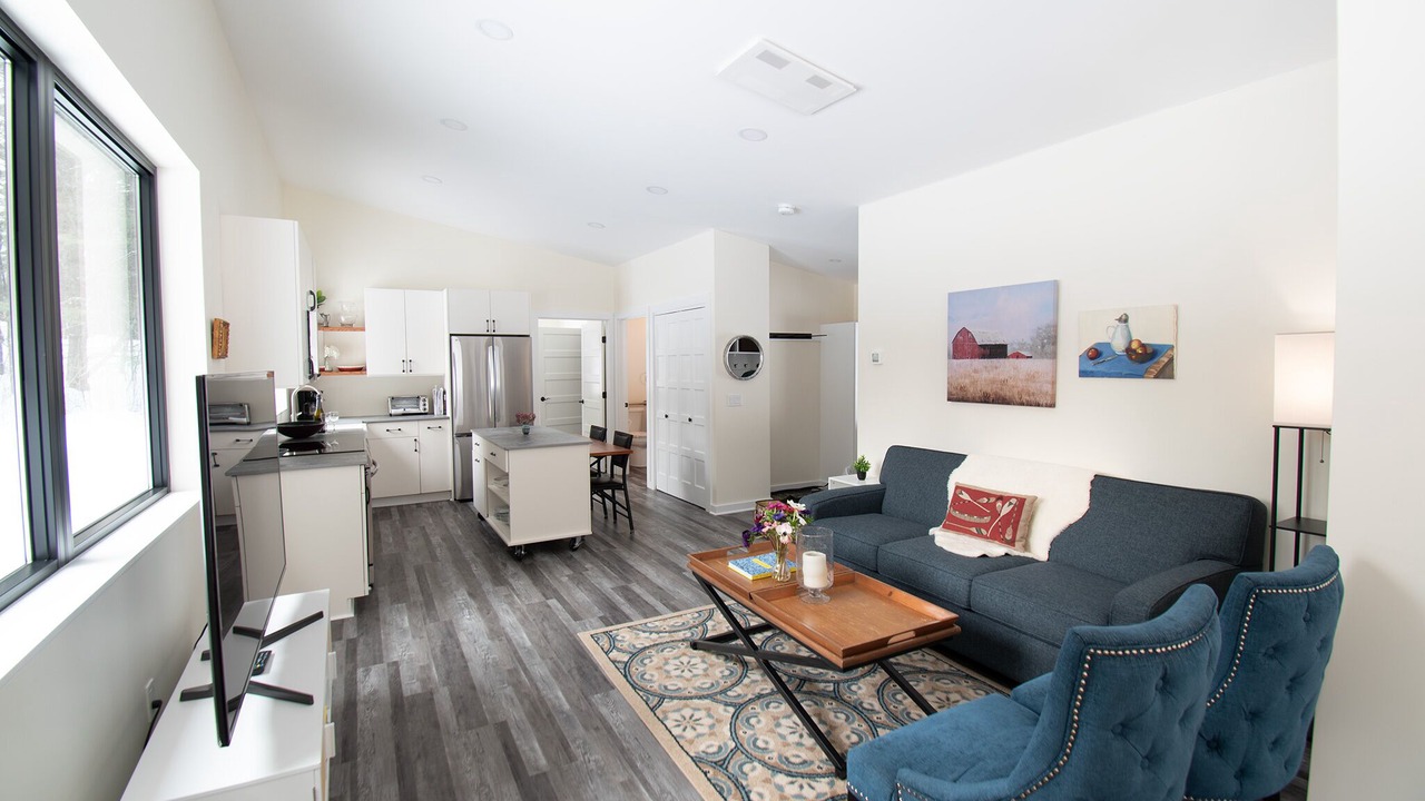 Photo of Livingroom in Warren