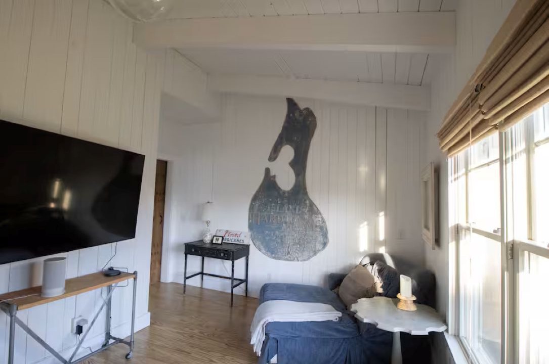 Photo of Livingroom in Block Island