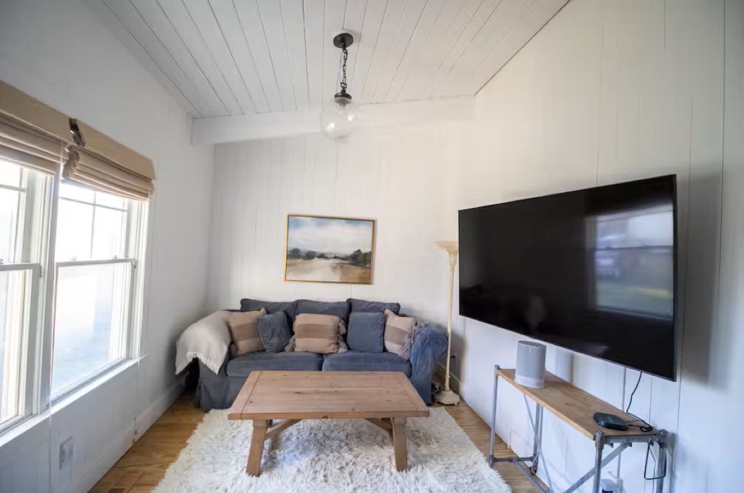 Photo of Livingroom in Block Island