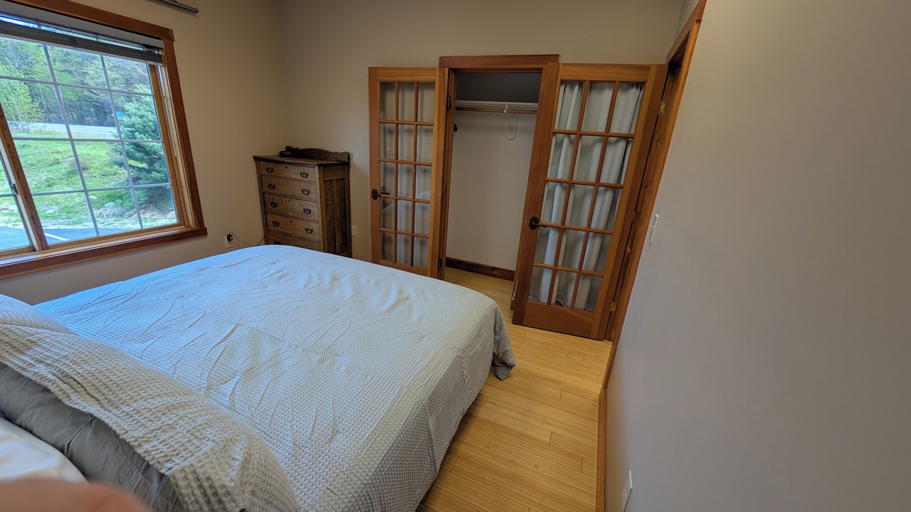 Photo of Bedroom in Glendale