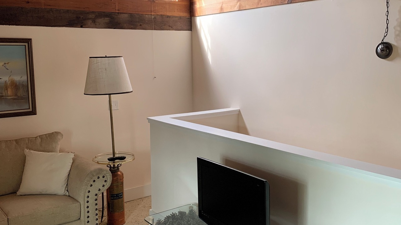 Photo of Livingroom in Wolfeboro
