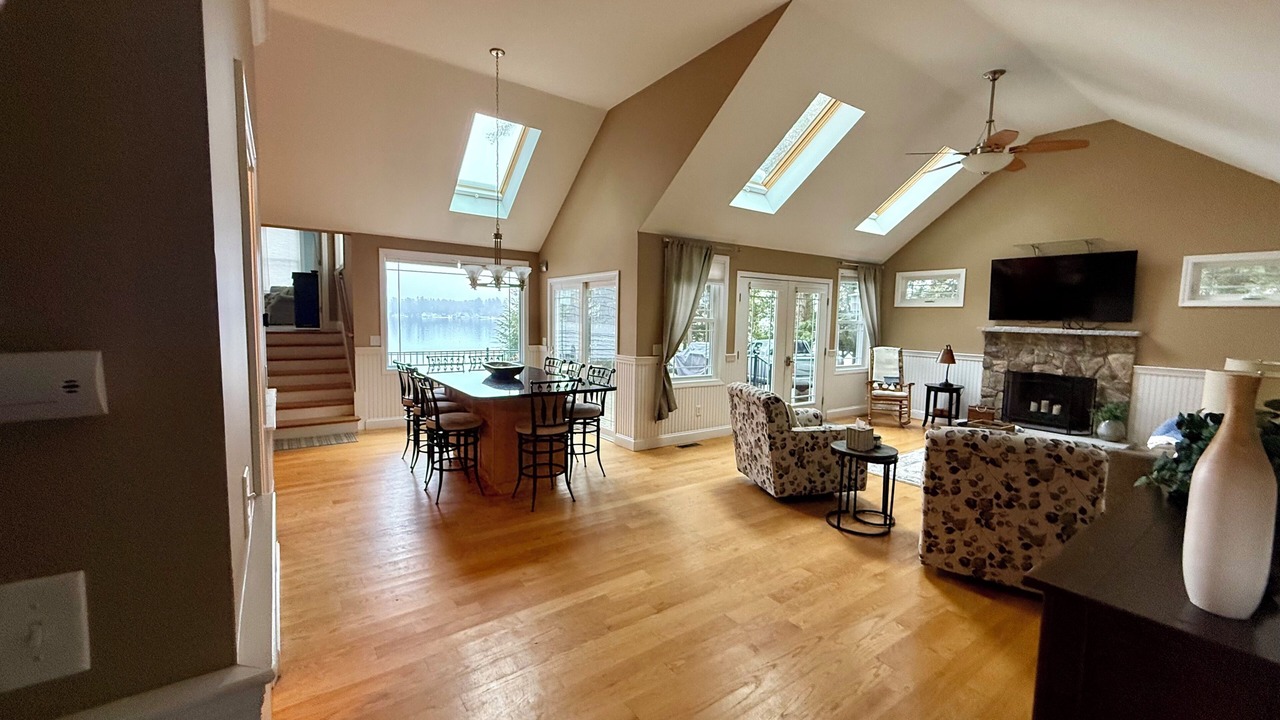 Photo of Livingroom in Gilford