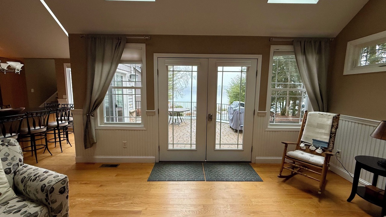 Photo of Livingroom in Gilford