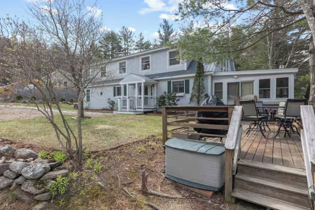 Photo of Outdoor in Weare