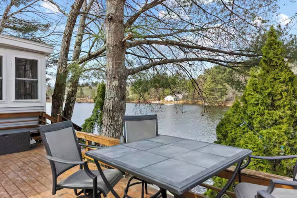 Photo of Outdoor in Weare