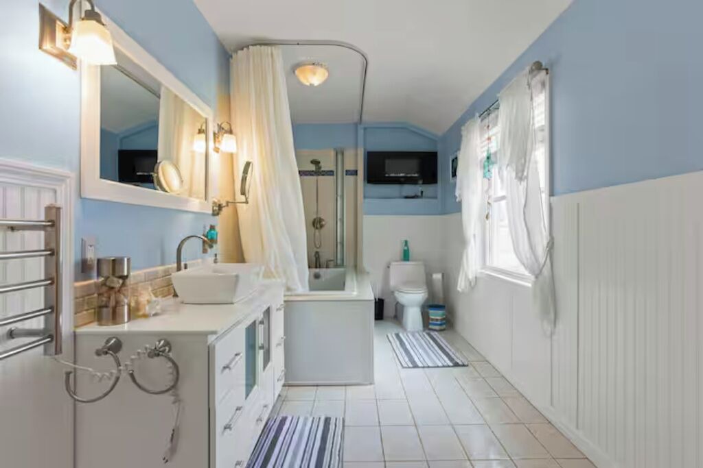Photo of Bathroom in Weare
