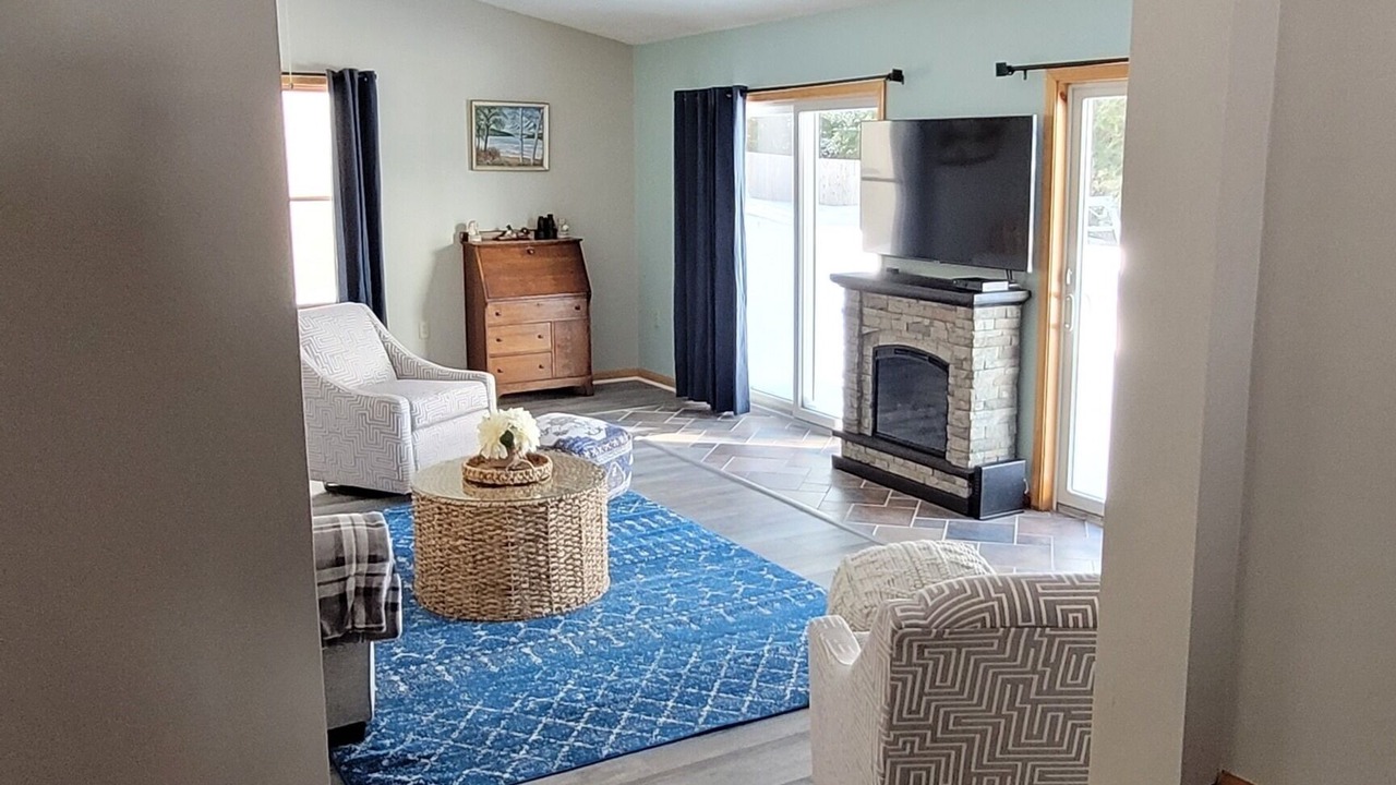 Photo of Livingroom in Ellsworth